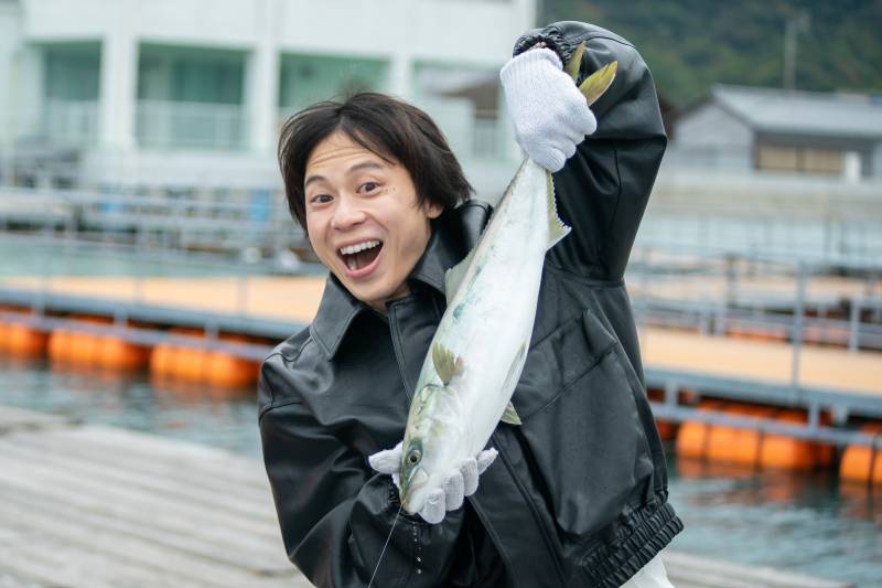 世界首次！在幼鰤鱼养殖池塘内放流鱼的海钓体验 - 1小时